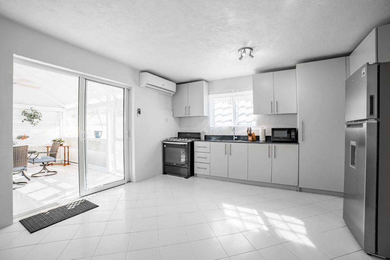 Banyan Beach House Villa Бриджтаун Экстерьер фото