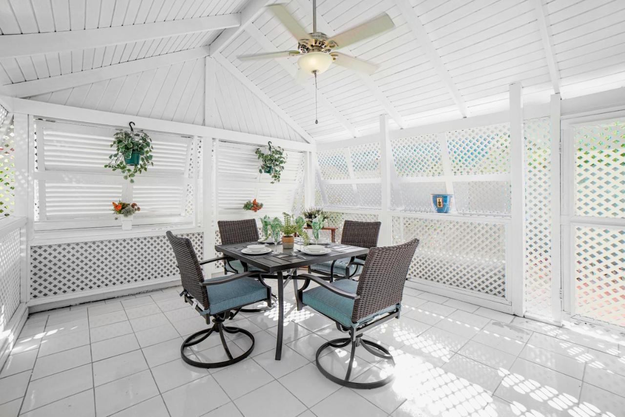 Banyan Beach House Villa Бриджтаун Экстерьер фото