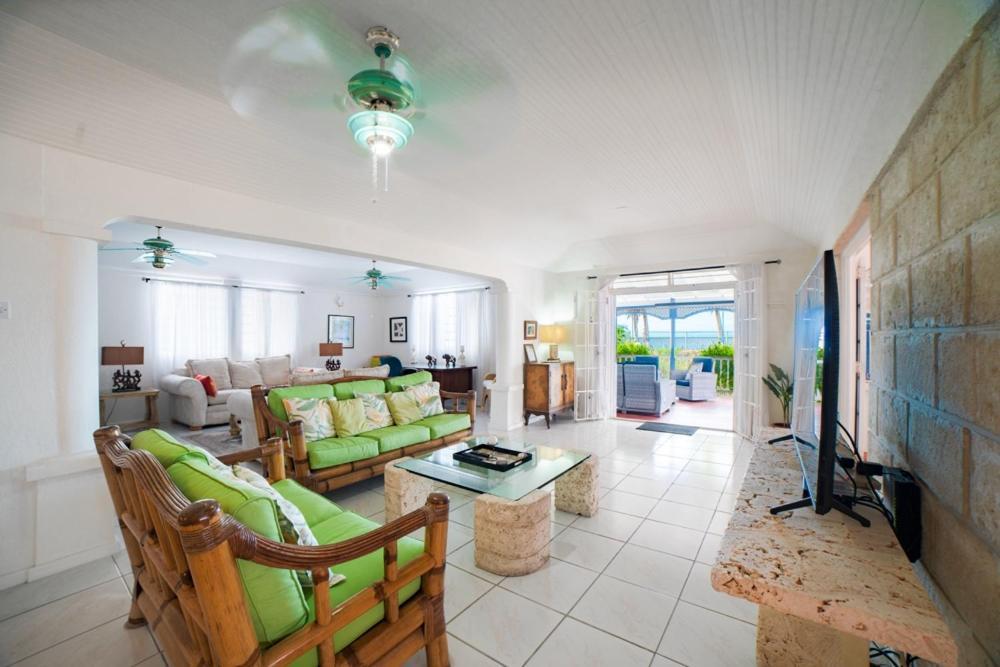 Banyan Beach House Villa Бриджтаун Экстерьер фото