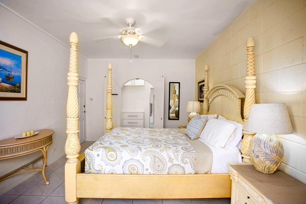 Banyan Beach House Villa Бриджтаун Экстерьер фото